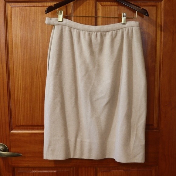 Dior Cream Vintage Felted Wool Skirt Suit 12 - Picture 9 of 16